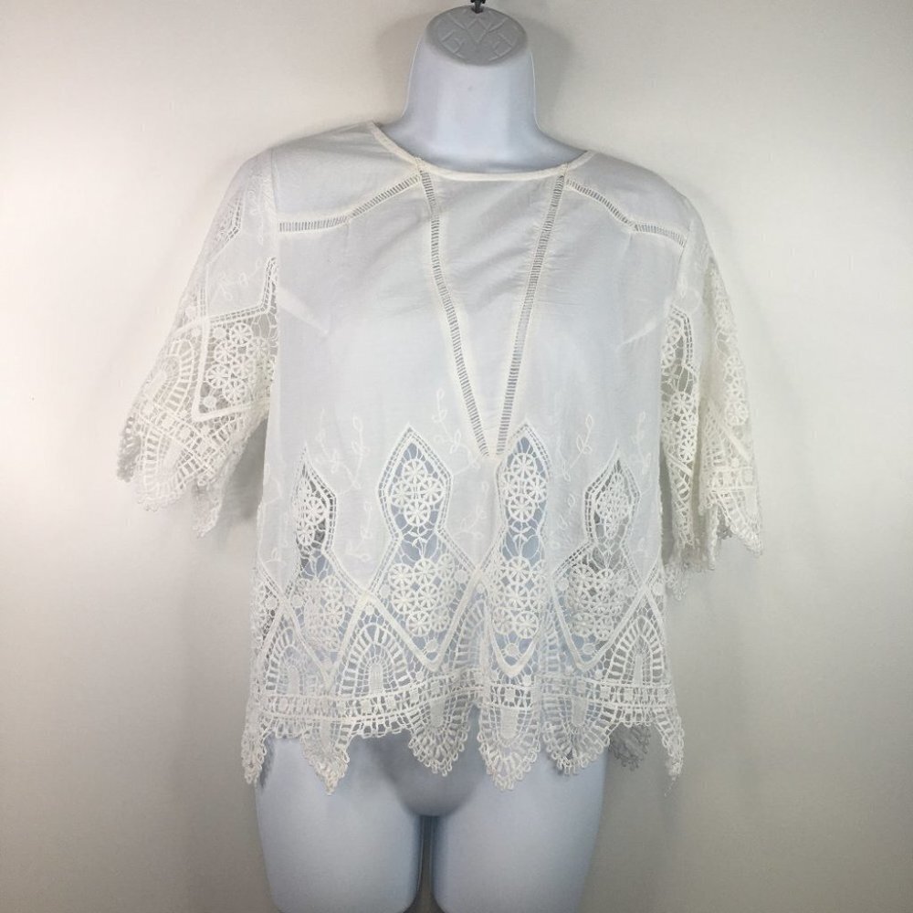 Suboo White Crochet Top Size 6